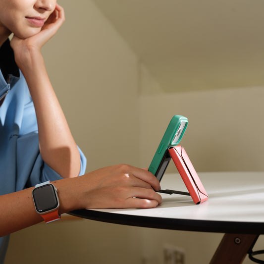 MOFT MagSafe 多功能磁吸卡包 MOVAS™️ (手機支架款)